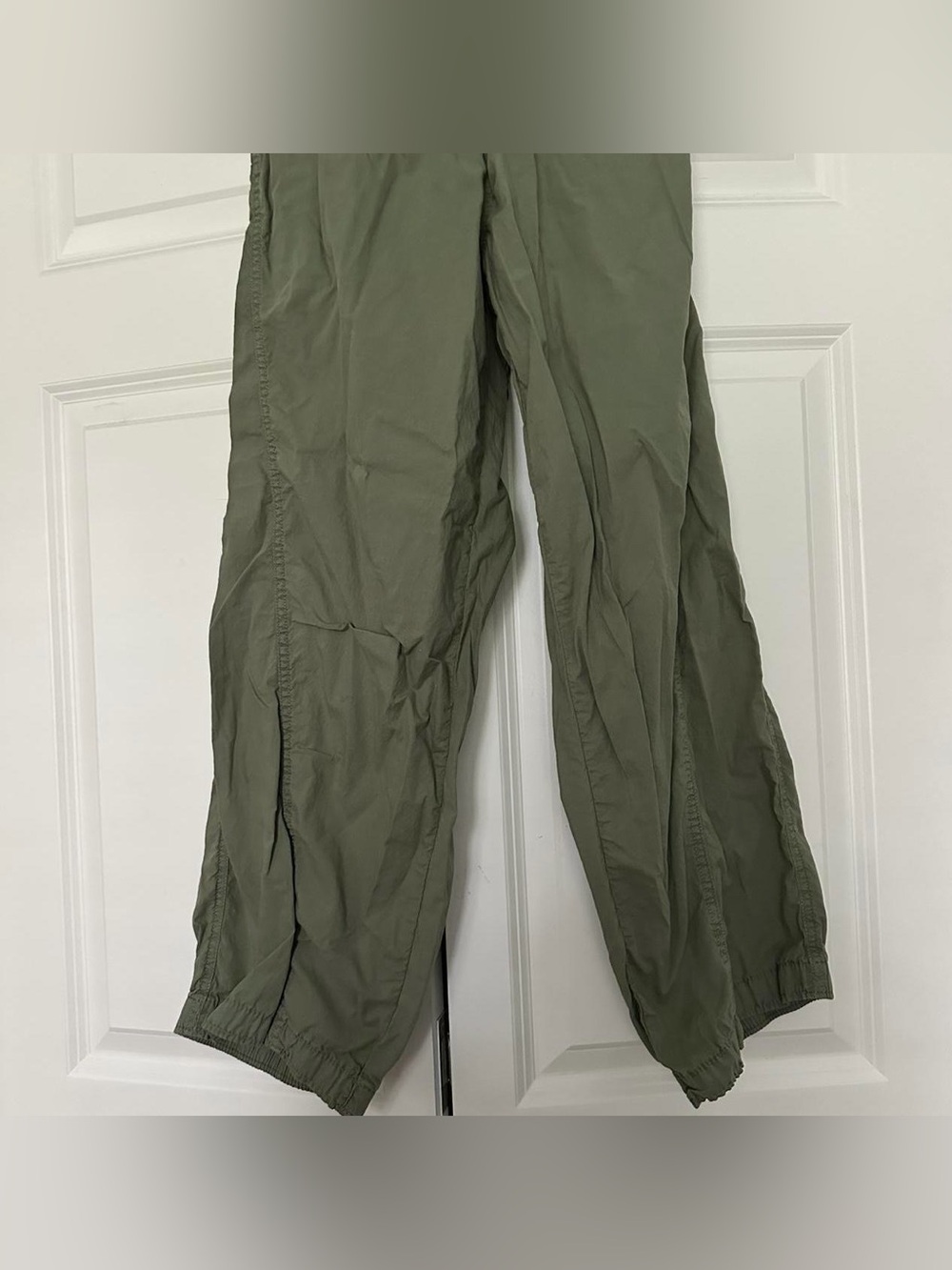 aerie Olive Green Cargo Jogger Pants